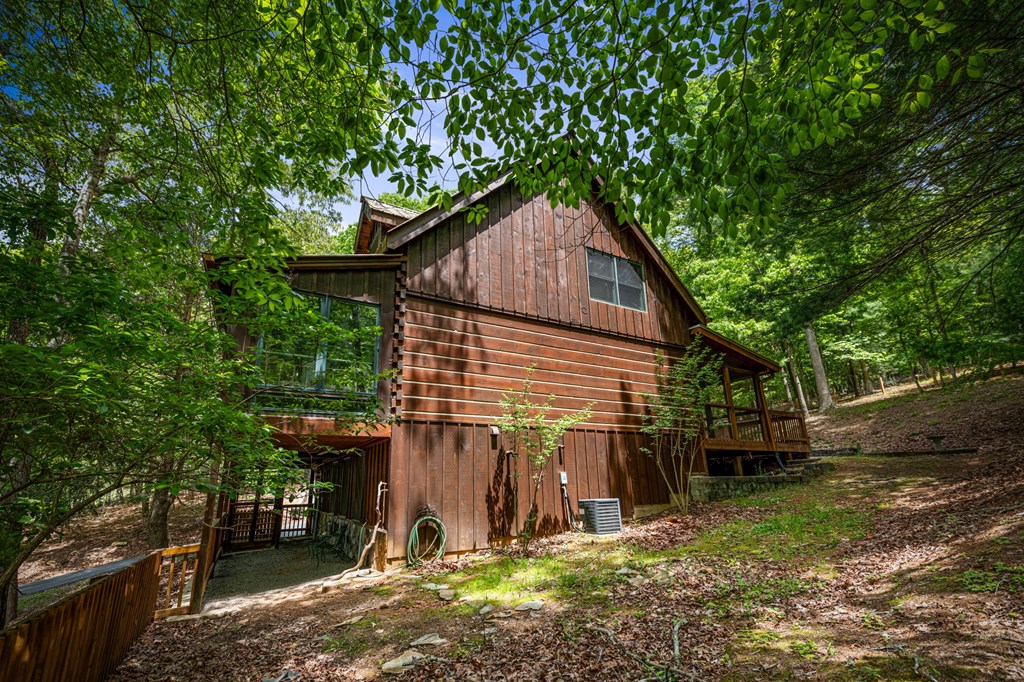 415666 Mineral Bluff Residential