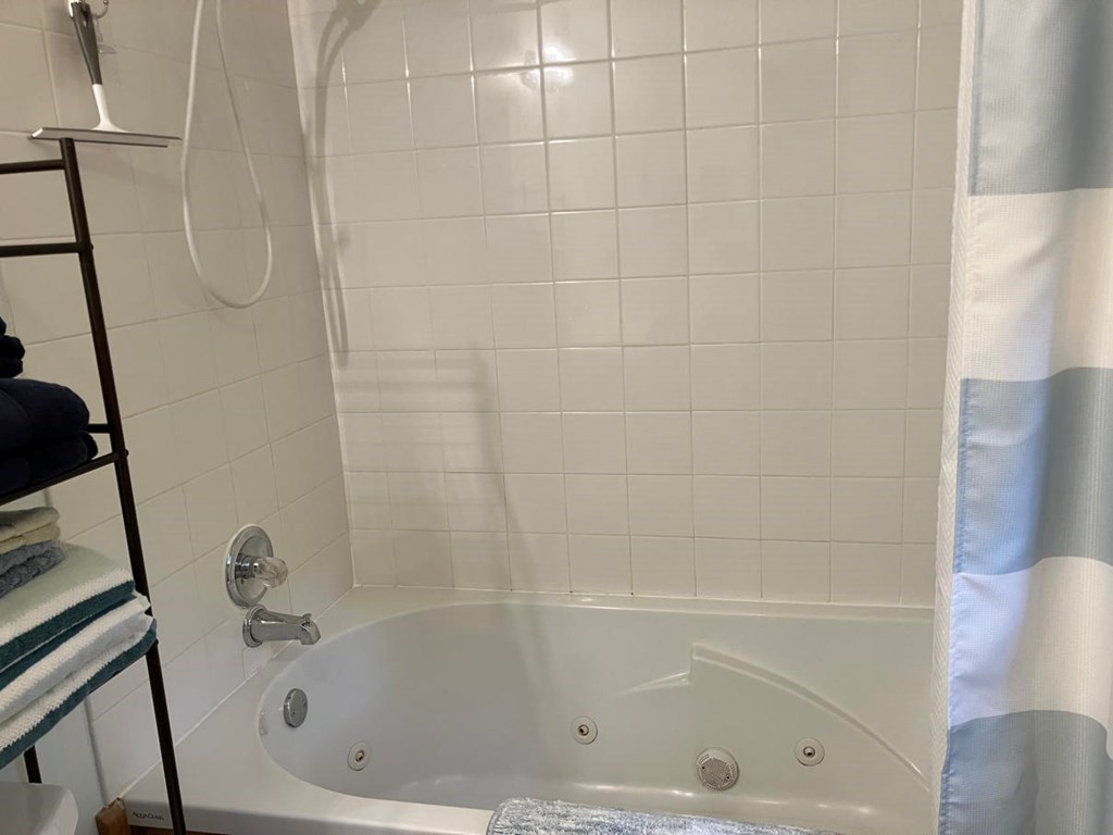 415675 Murphy Residential