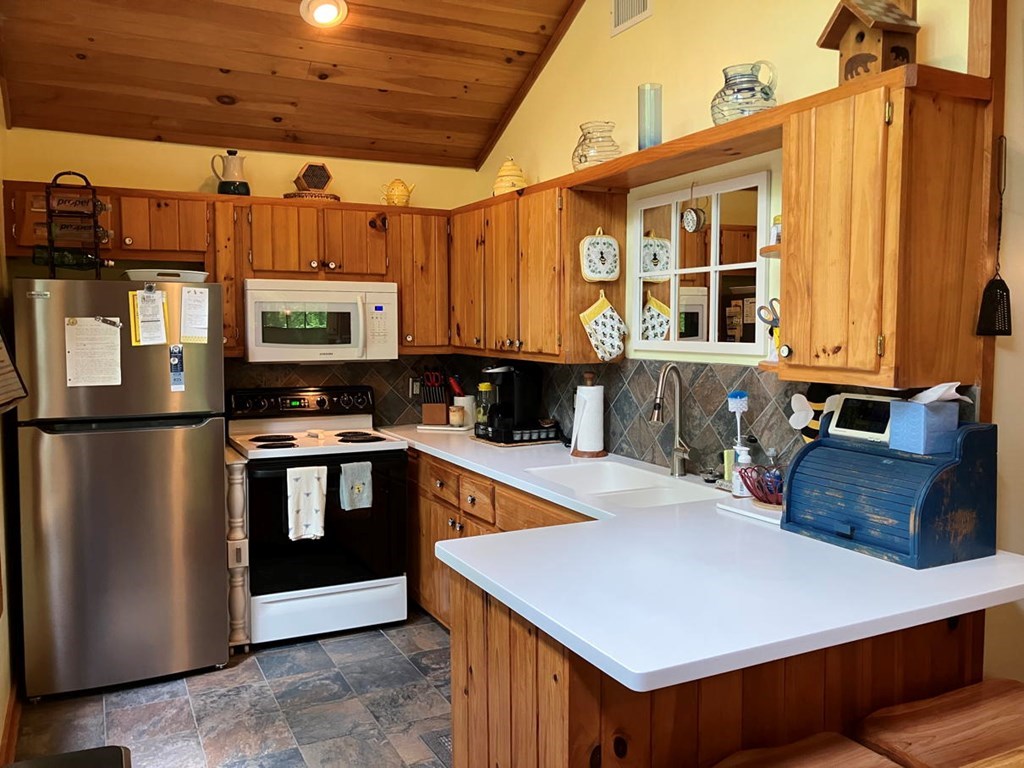 415675 Murphy Residential