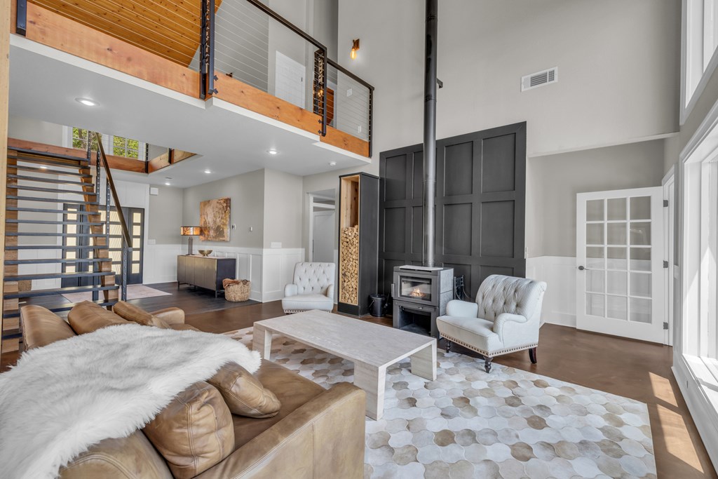 415677 Murphy Residential