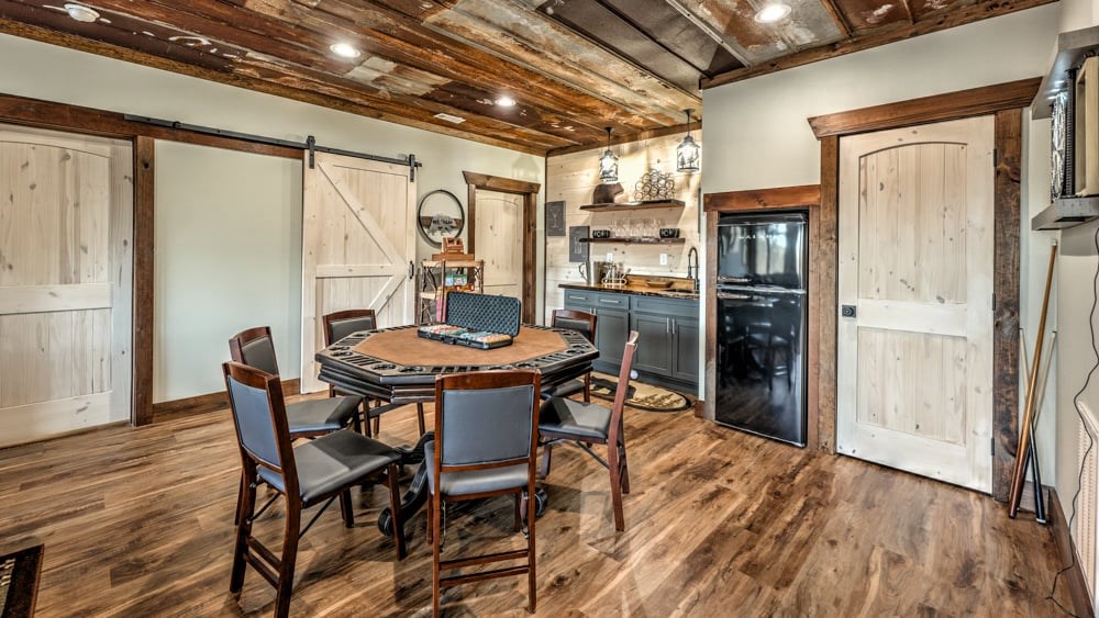 415686 Blue Ridge Residential