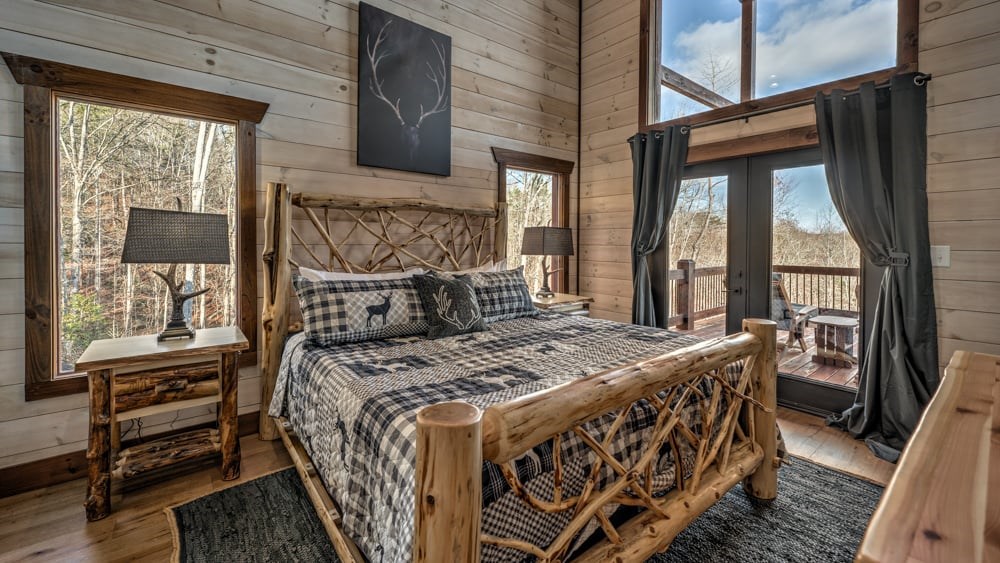 415686 Blue Ridge Residential