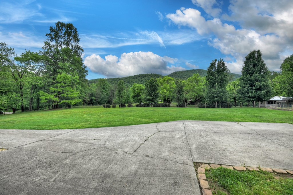 415687 Epworth Residential