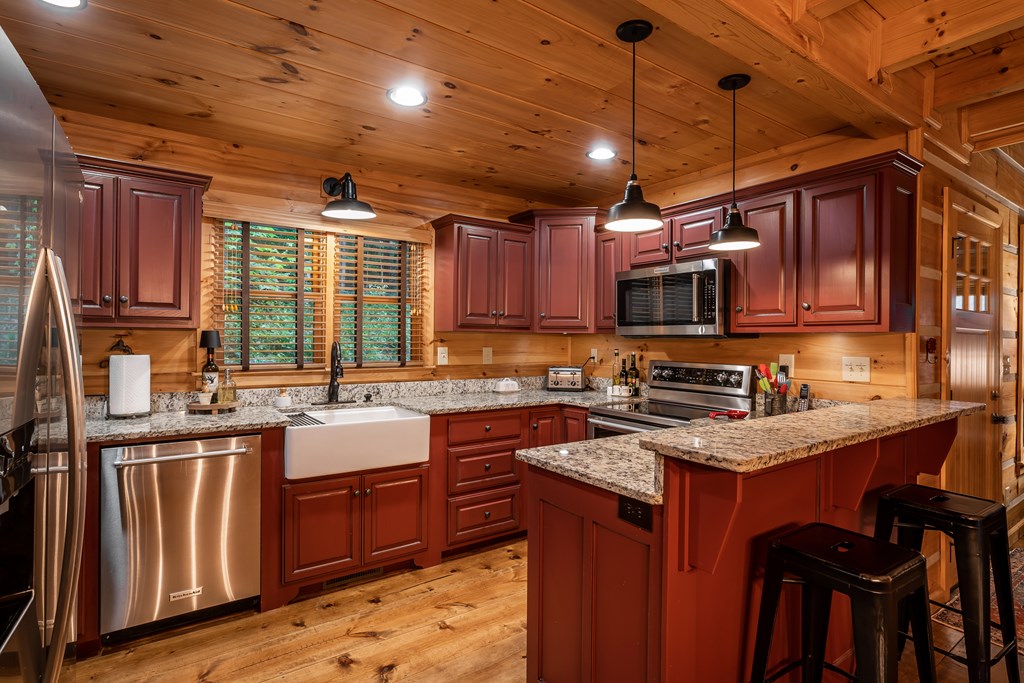 415695 Ellijay Residential