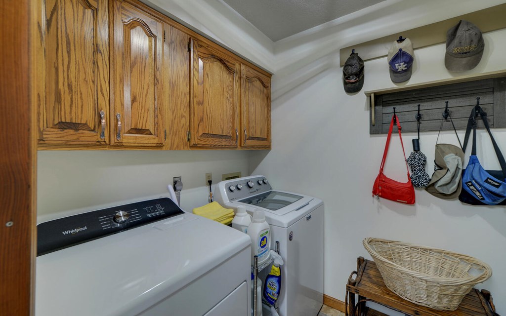 415696 Andrews Residential