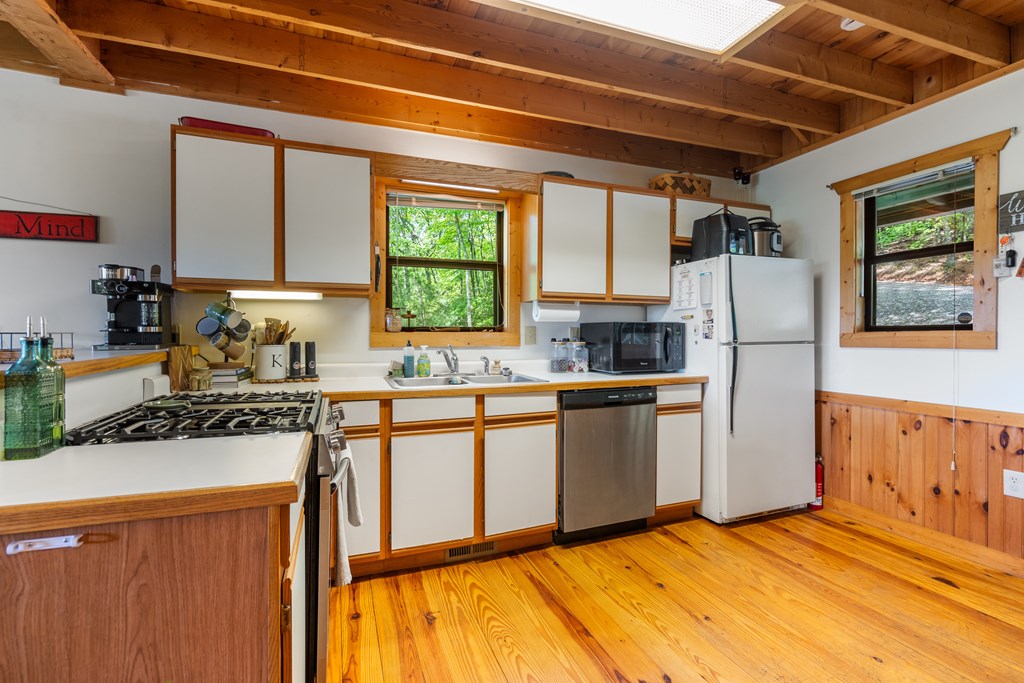 415697 Blairsville Residential