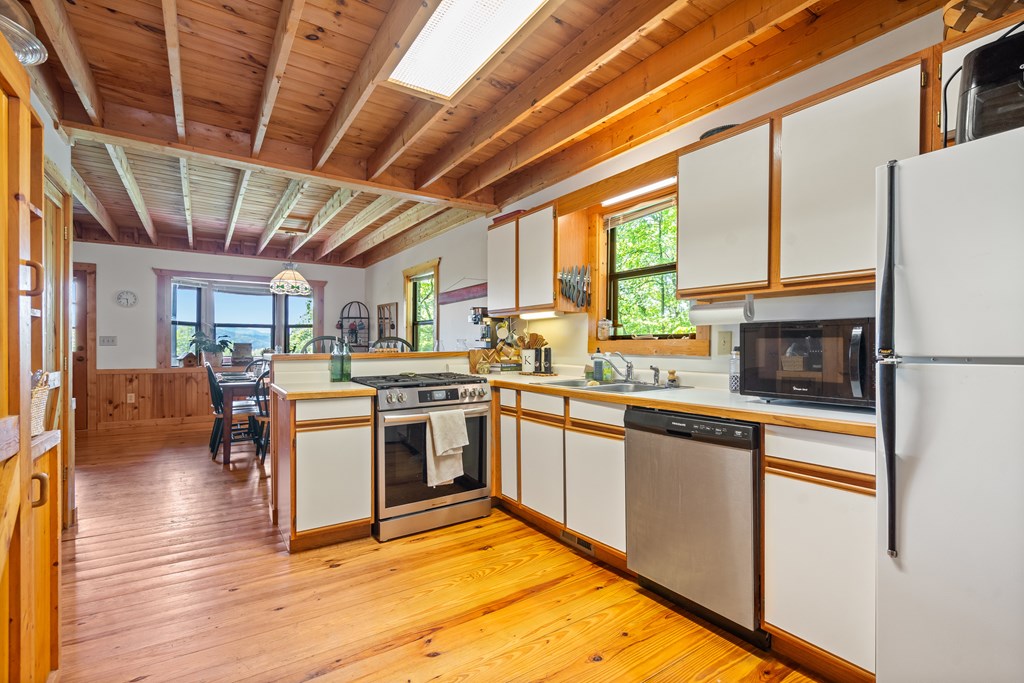 415697 Blairsville Residential