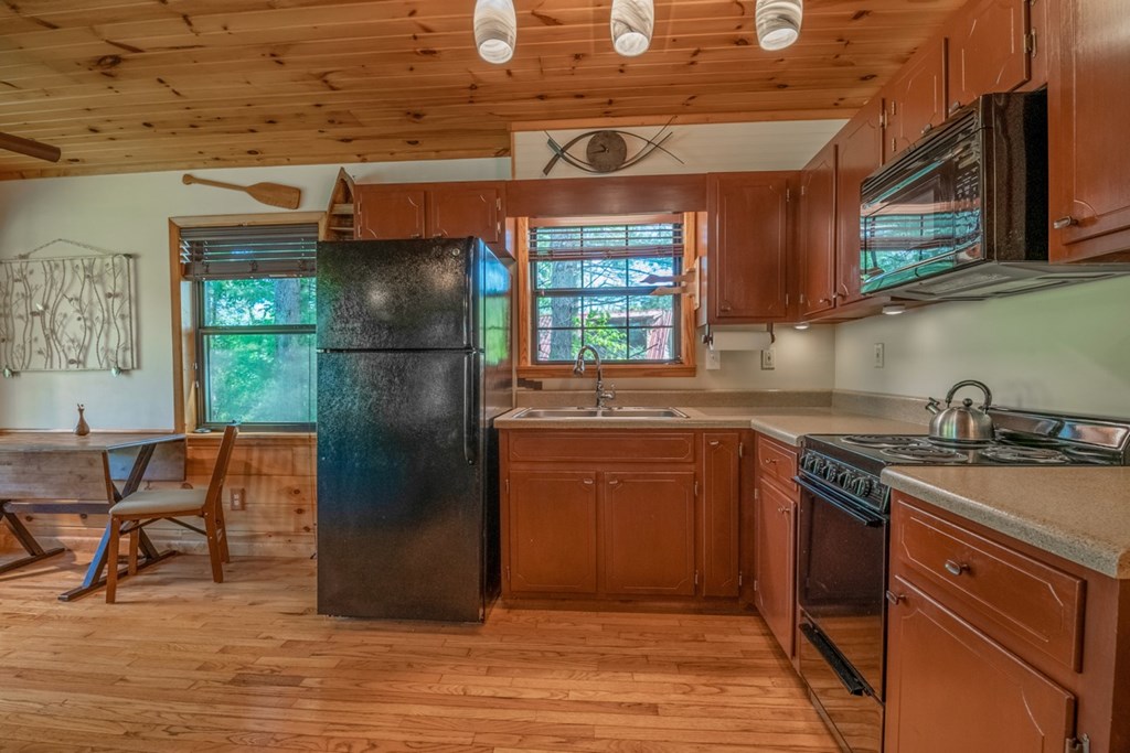 415698 Turtletown Residential