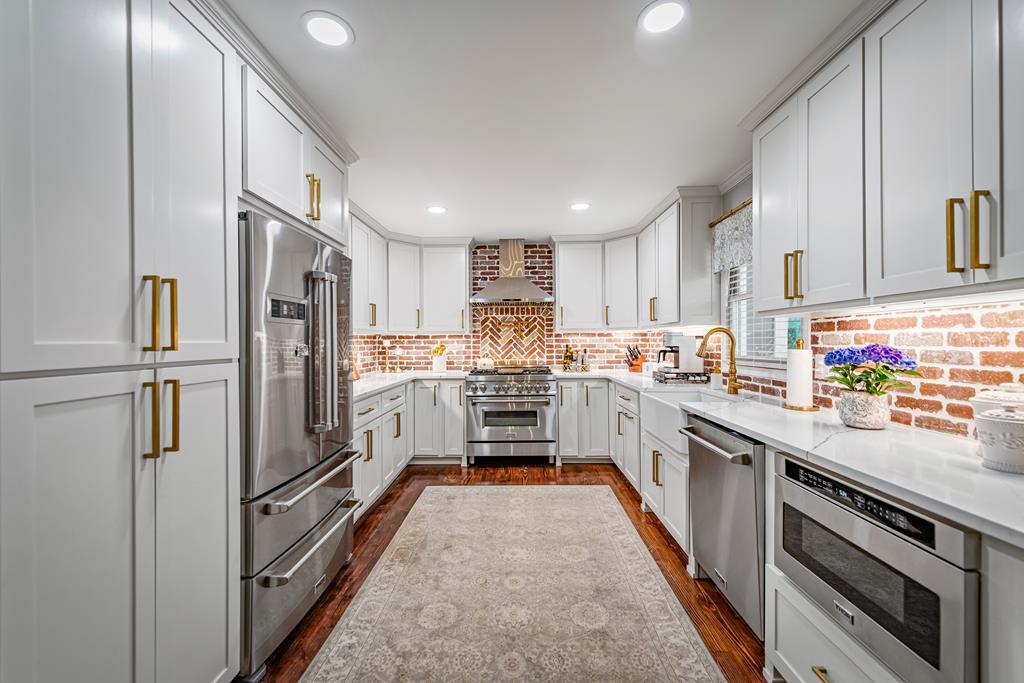 415699 Blairsville Residential