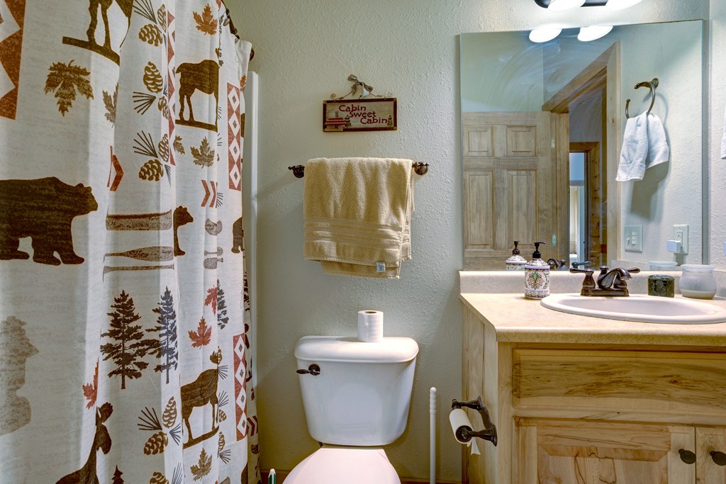 415702 Hiawassee Residential