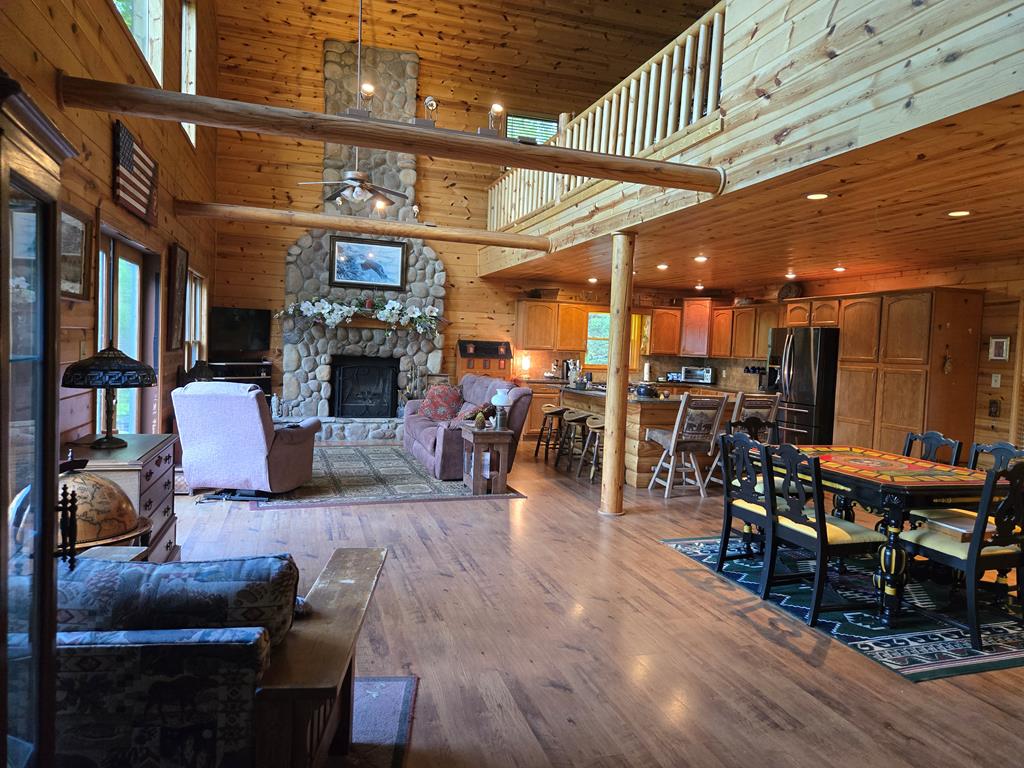 415713 Blairsville Residential