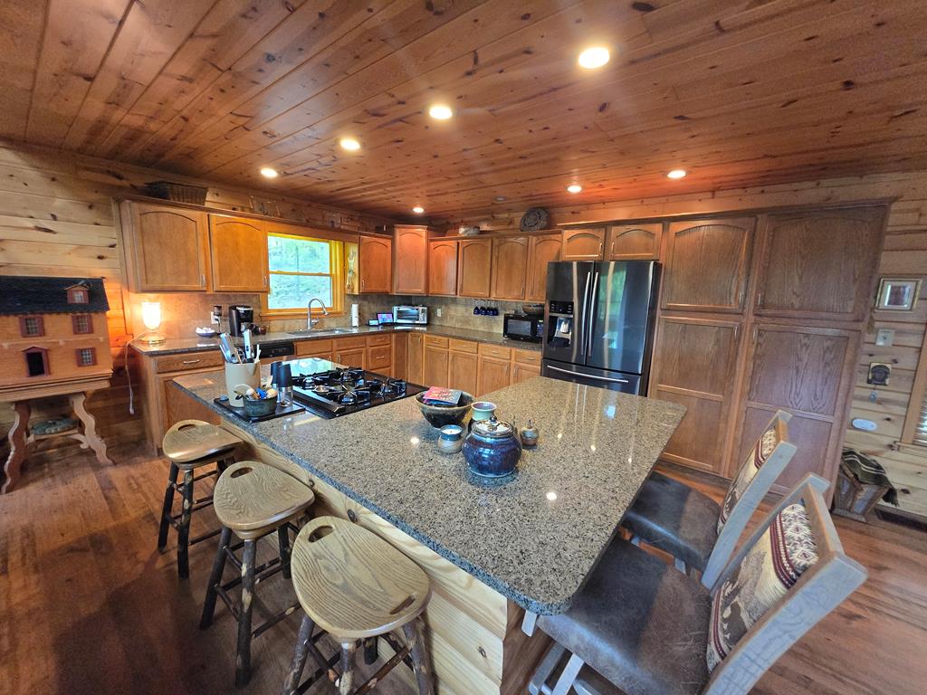 415713 Blairsville Residential