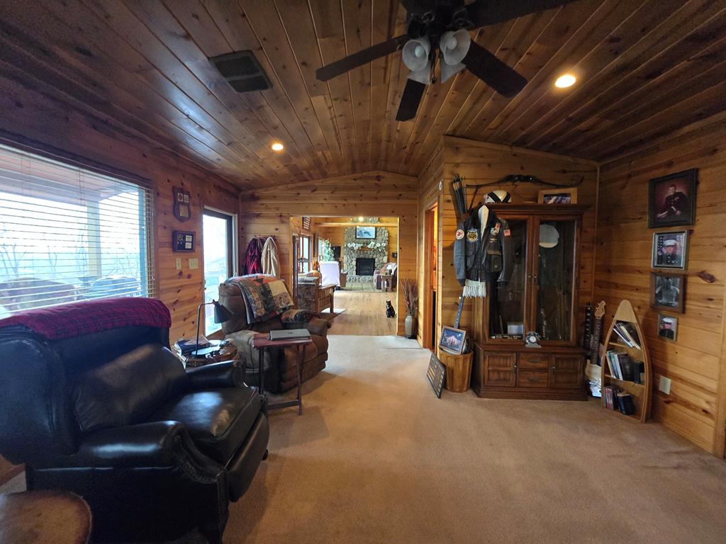 415713 Blairsville Residential