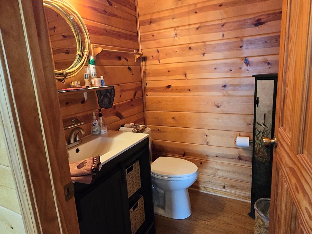 415713 Blairsville Residential