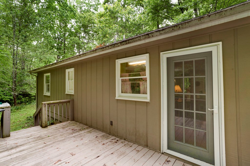 415721 Hayesville Residential