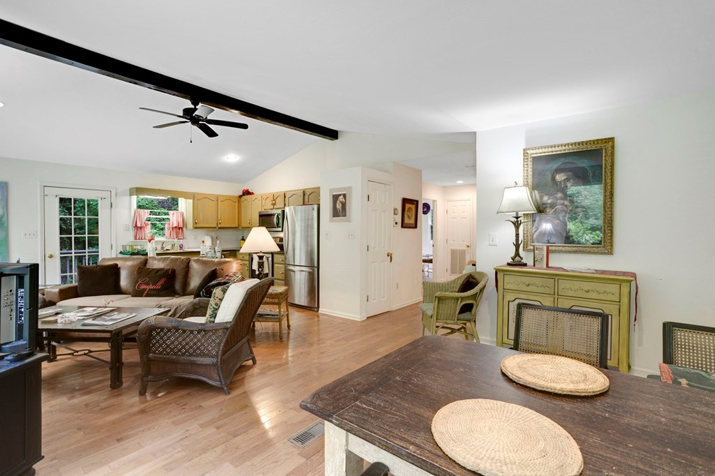 415721 Hayesville Residential