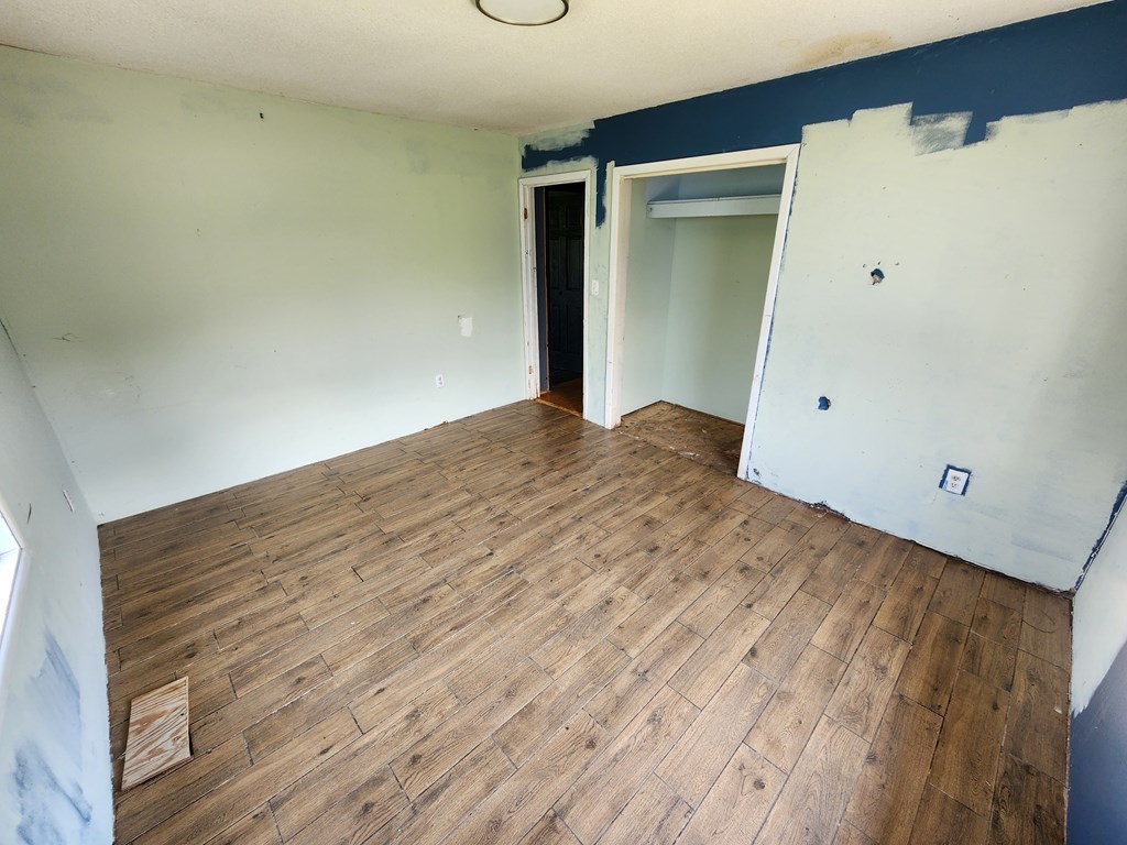 415722 Andrews Residential