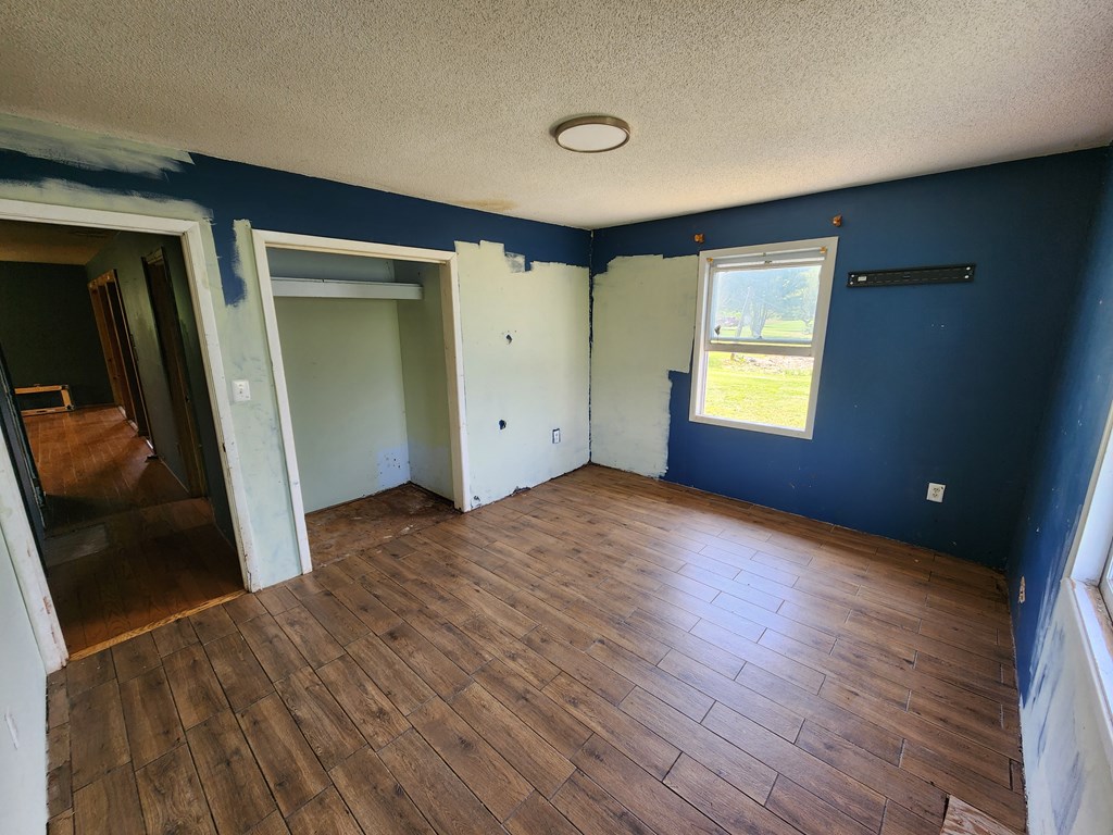 415722 Andrews Residential