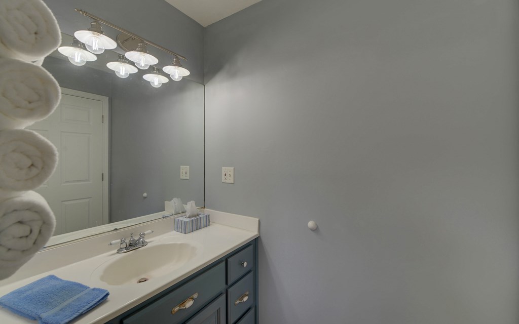 415724 Blue Ridge Residential