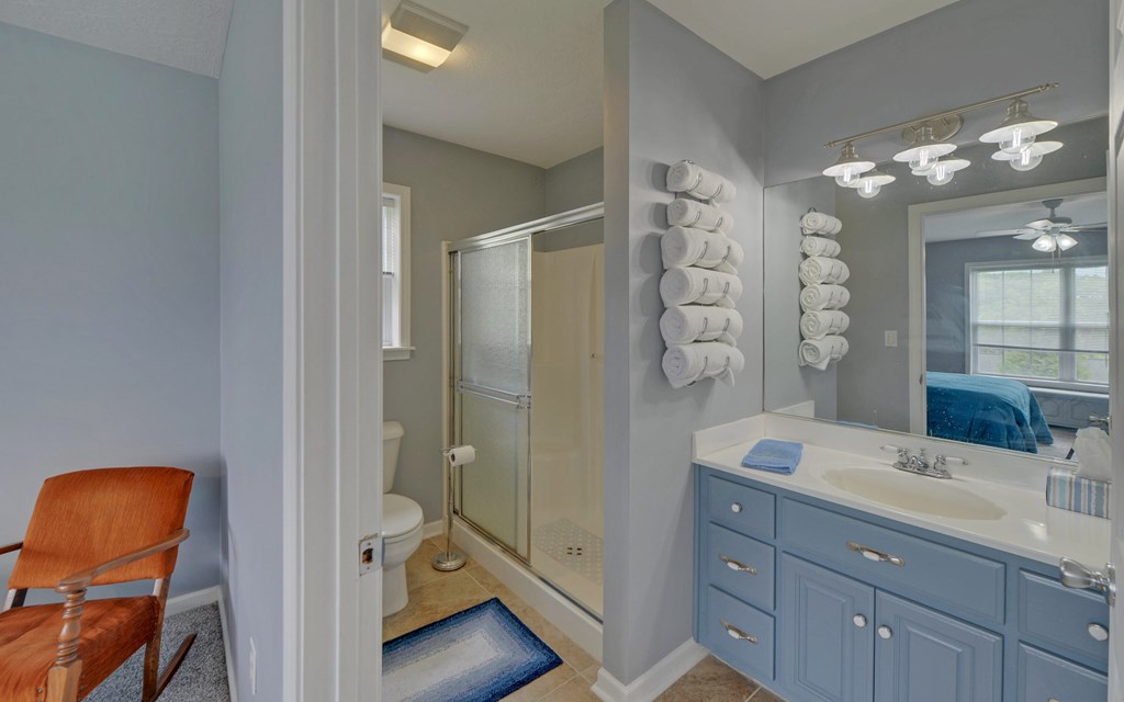 415724 Blue Ridge Residential