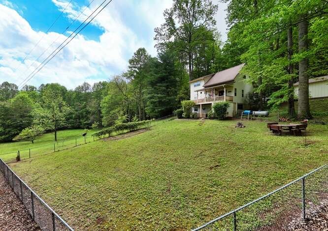 415729 Hiawassee Residential