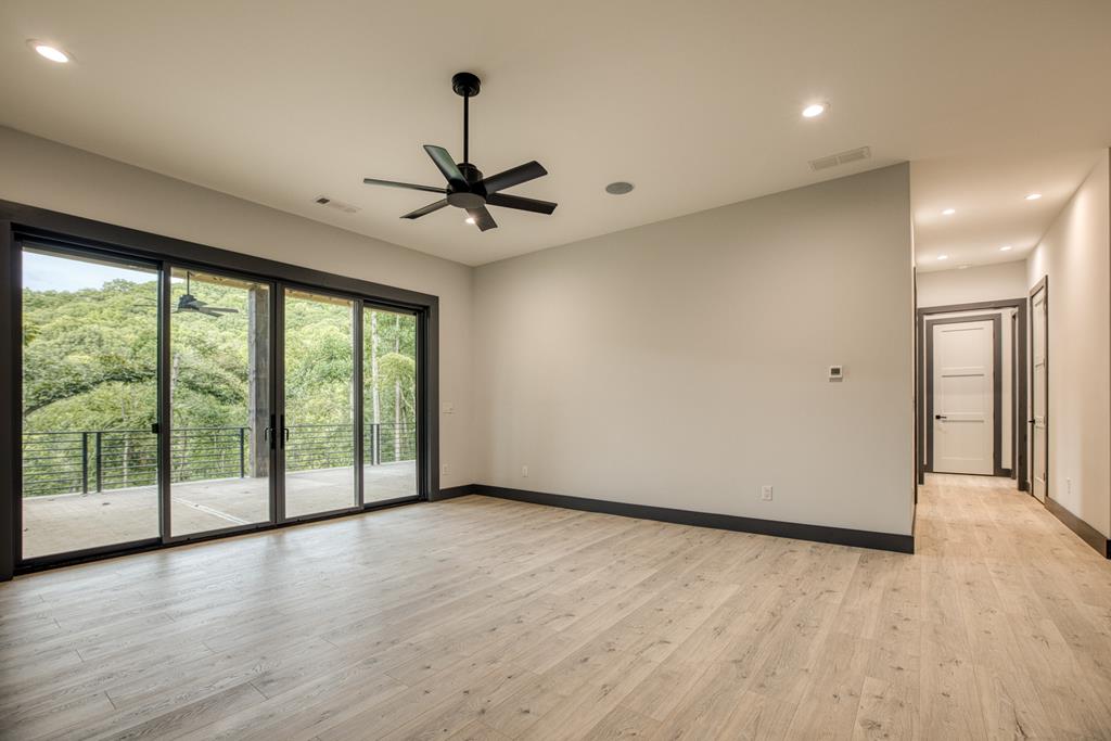 415731 Morganton Residential