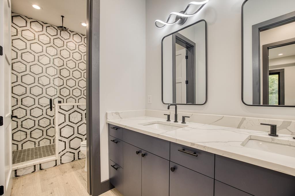 415731 Morganton Residential