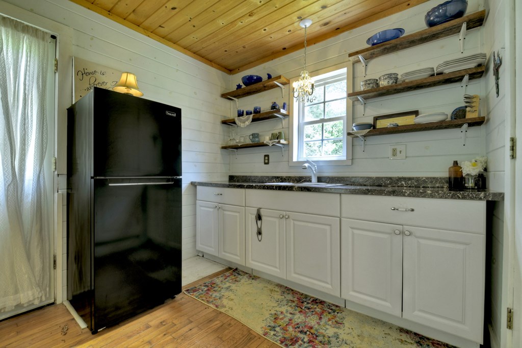 415740 Morganton Residential