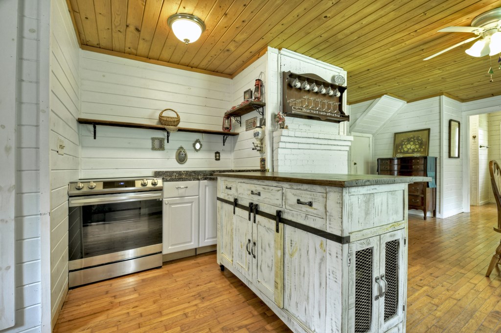 415740 Morganton Residential