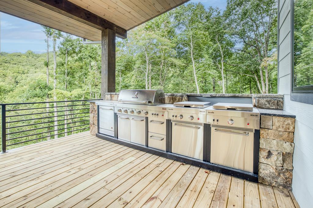 415742 Morganton Residential