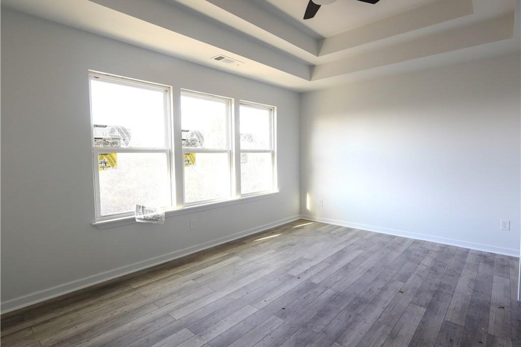 415749 Fairmont Residential