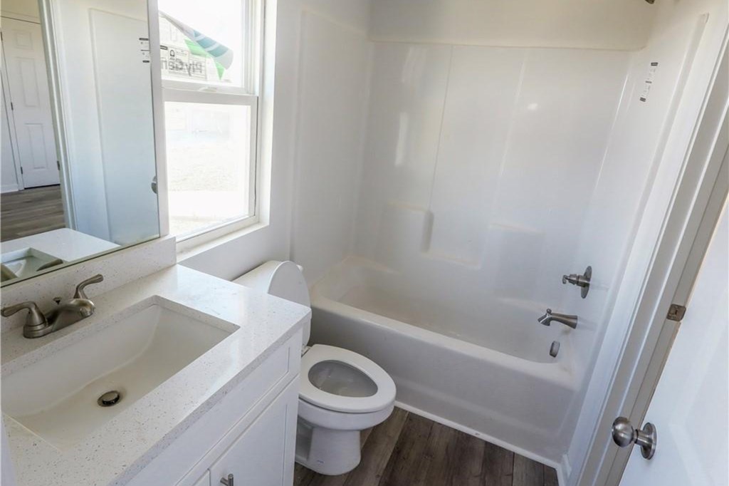 415751 Fairmont Residential