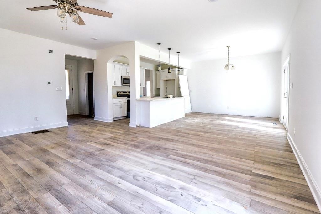 415753 Woodstock Residential