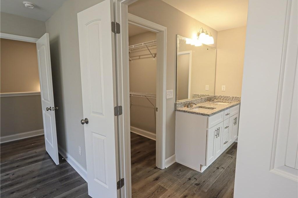415754 Jasper Residential
