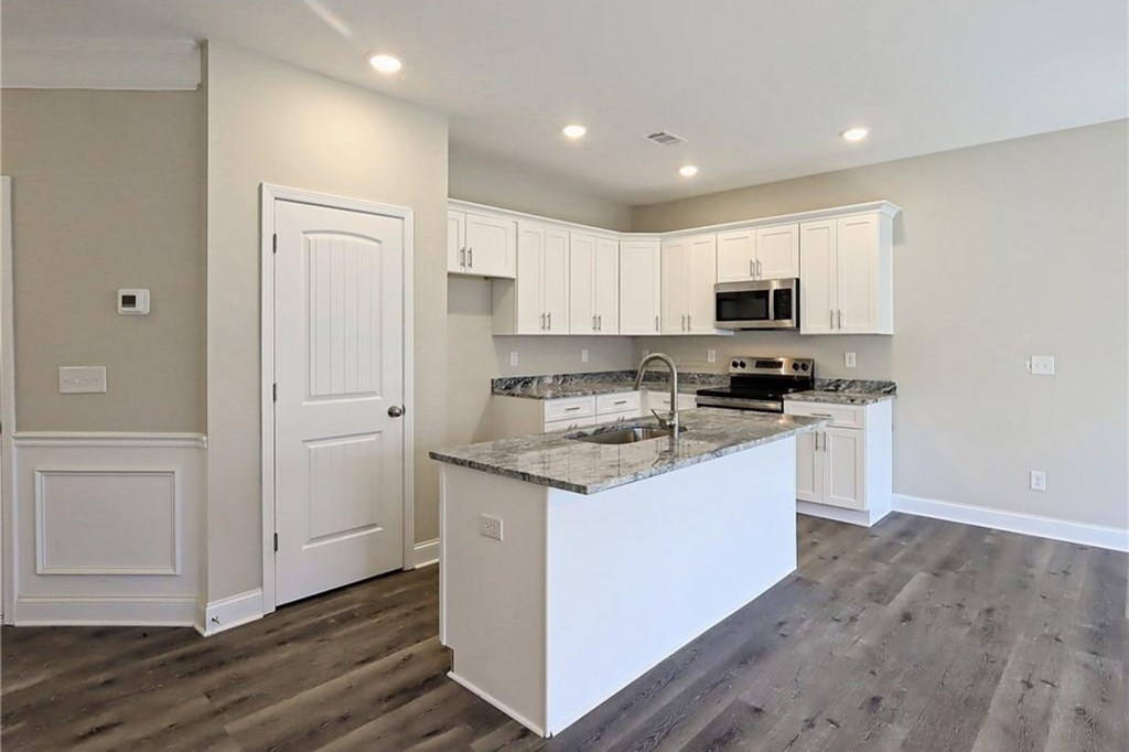 415754 Jasper Residential