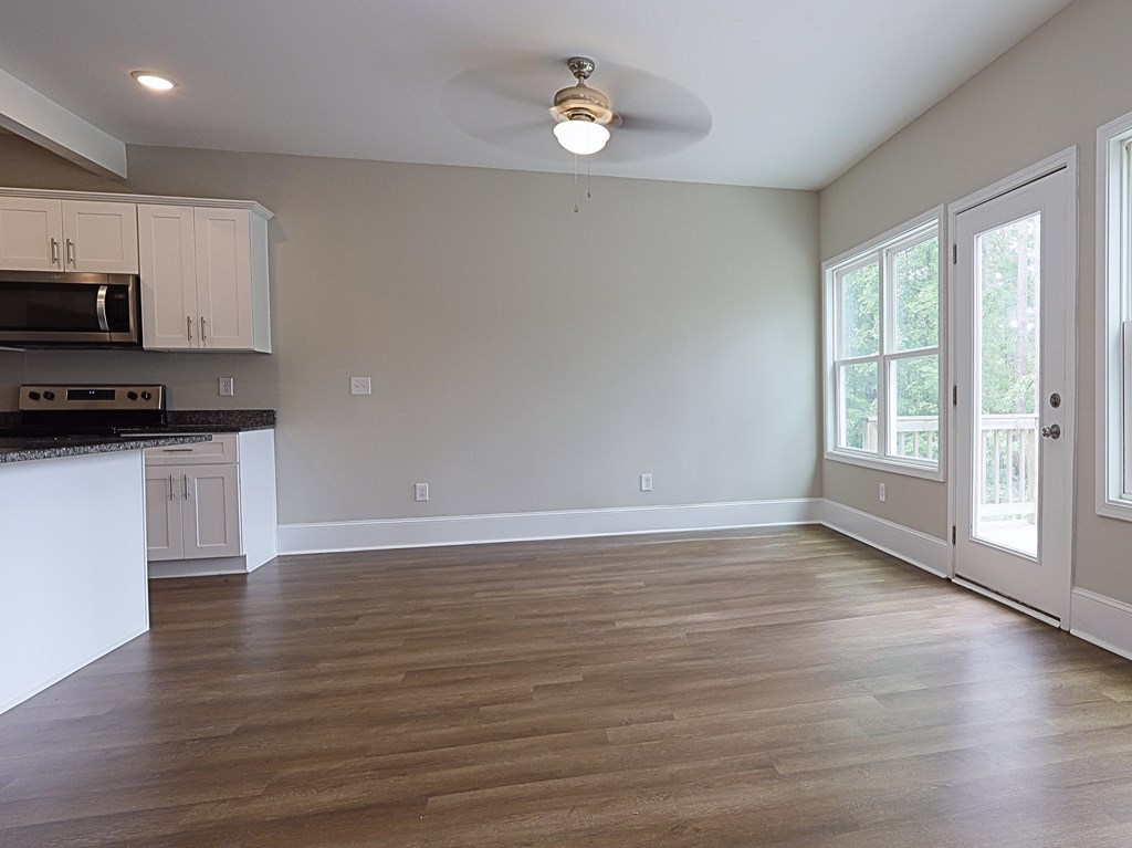 415768 Jasper Residential