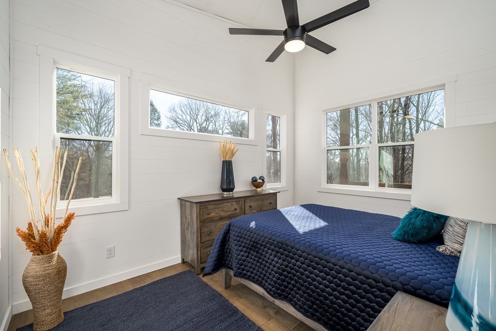 415784 Morganton Residential