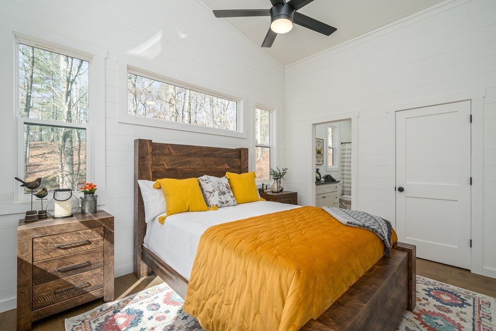 415784 Morganton Residential