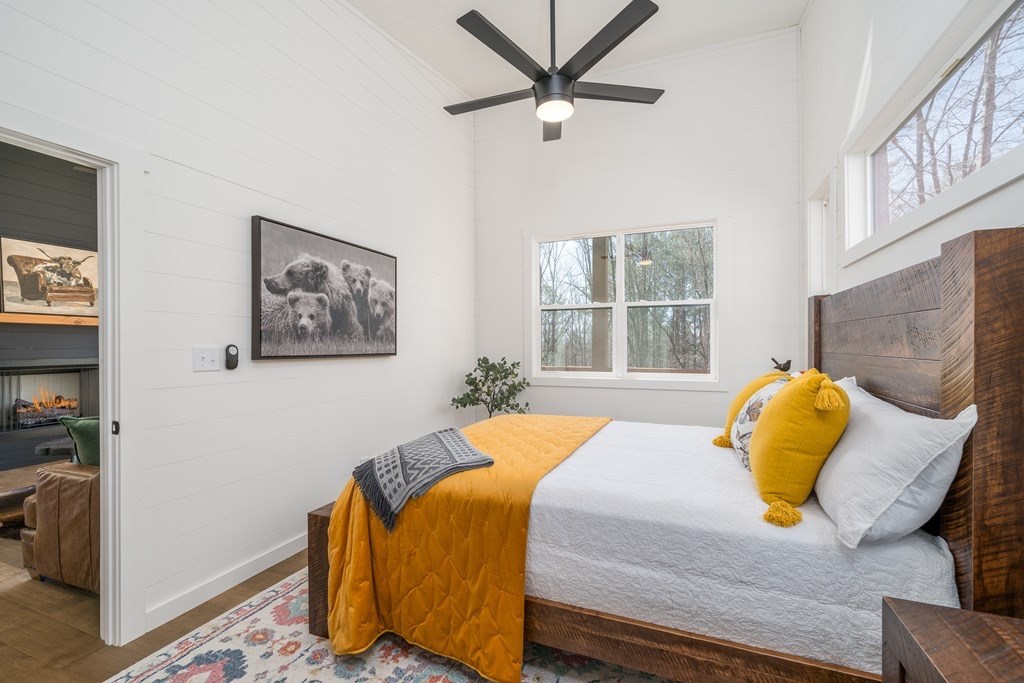 415784 Morganton Residential