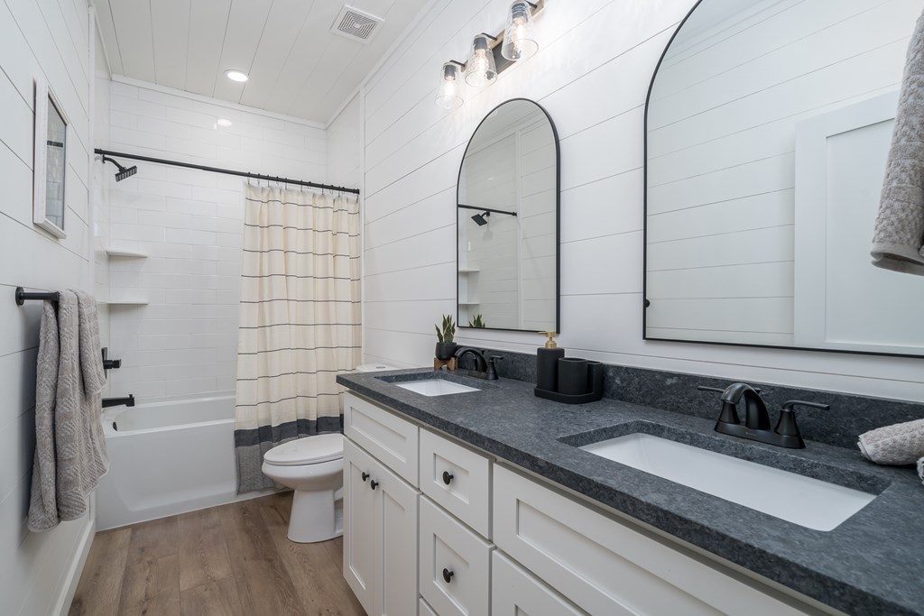 415784 Morganton Residential
