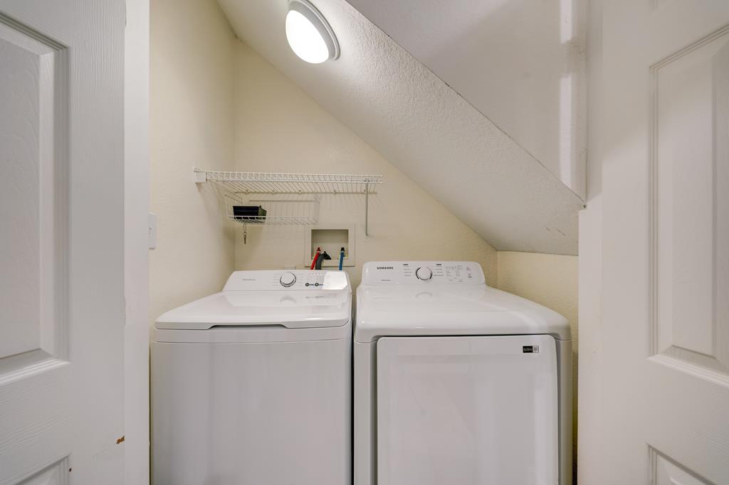 415785 Mineral Bluff Residential
