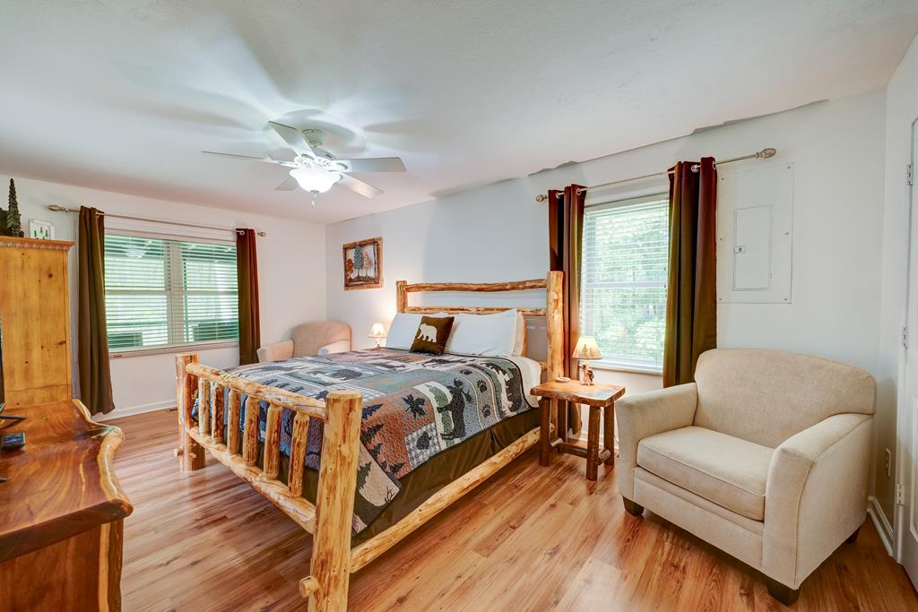 415785 Mineral Bluff Residential