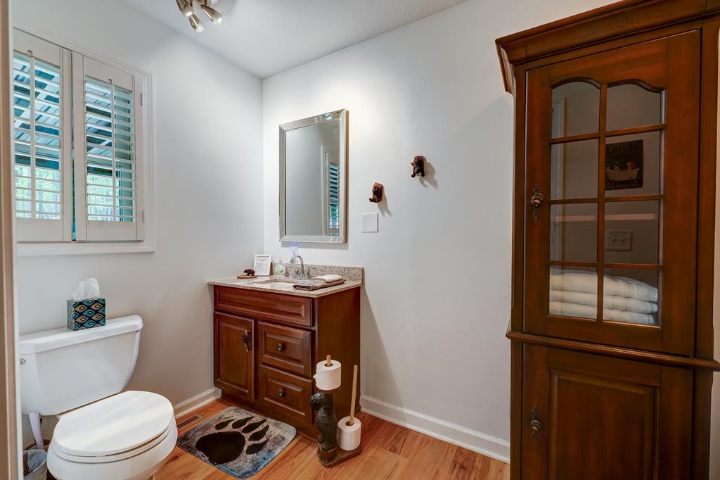 415785 Mineral Bluff Residential
