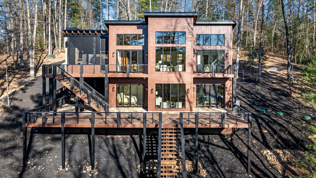 415786 Blue Ridge Residential