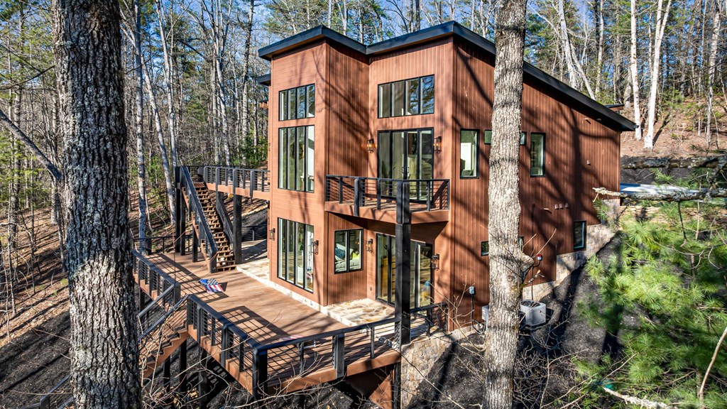 415786 Blue Ridge Residential