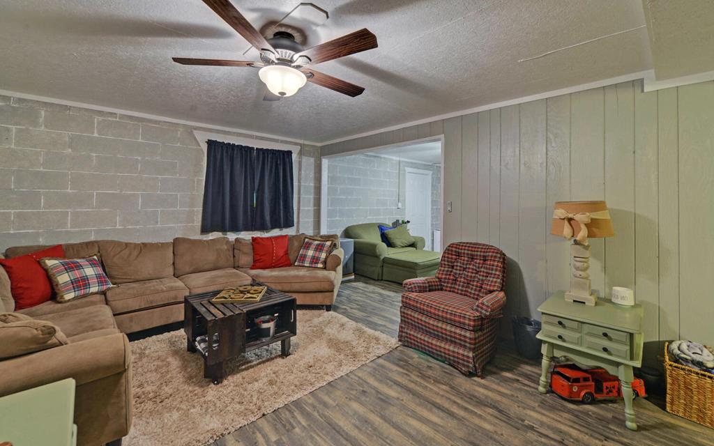 415800 Murphy Residential