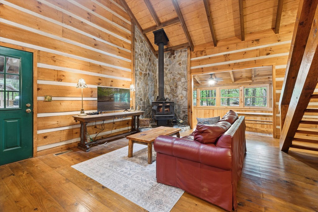 415808 Blue Ridge Residential