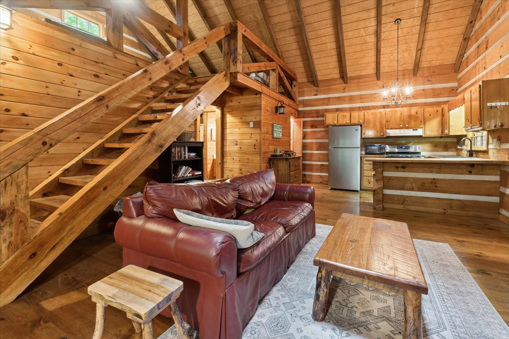 415808 Blue Ridge Residential