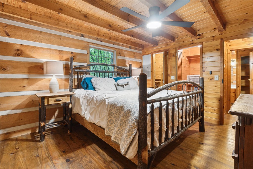 415808 Blue Ridge Residential