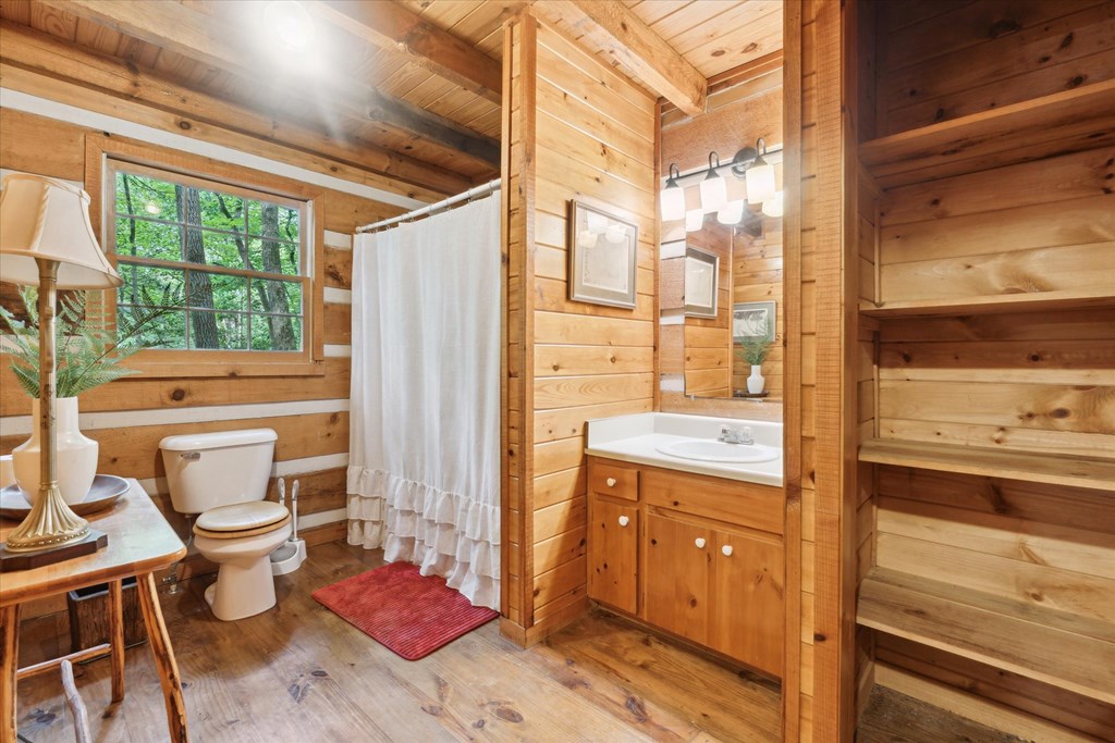 415808 Blue Ridge Residential